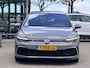 Volkswagen Golf 1.5 eTSI R-Line | Led | Automaat | Pano | Sfeerverlichting | Sportstoelen | Stoel-Stuurverwarming