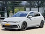 Volkswagen Golf 1.5 eTSI R-Line | Led | Automaat | Pano | Sfeerverlichting | Sportstoelen | Stoel-Stuurverwarming