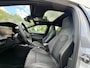 Volkswagen Golf 1.5 eTSI R-Line | Led | Automaat | Pano | Sfeerverlichting | Sportstoelen | Stoel-Stuurverwarming