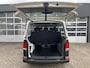 Volkswagen Transporter Kombi 2.0 TDI L2H1 9-Persoons Airco Cruise control Parkeersensoren achter Telefoonverbinding Euro 6 Ideaal voor camperombouw Groeps vervoer Taxi Combi Tourer Passenger