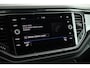 Volkswagen T-Roc 1.5 TSI 150pk DSG R-Line Sport Trekhaak Camera Stuur+Stoelverwarming Keyless Panoramadak Virtual Cockpit Navigatie