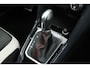 Volkswagen T-Roc 1.5 TSI 150pk DSG R-Line Sport Trekhaak Camera Stuur+Stoelverwarming Keyless Panoramadak Virtual Cockpit Navigatie