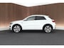 Volkswagen T-Roc 1.5 TSI 150pk DSG R-Line Sport Trekhaak Camera Stuur+Stoelverwarming Keyless Panoramadak Virtual Cockpit Navigatie