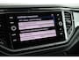 Volkswagen T-Roc 1.5 TSI 150pk DSG R-Line Sport Trekhaak Camera Stuur+Stoelverwarming Keyless Panoramadak Virtual Cockpit Navigatie