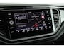 Volkswagen T-Roc 1.5 TSI 150pk DSG R-Line Sport Trekhaak Camera Stuur+Stoelverwarming Keyless Panoramadak Virtual Cockpit Navigatie