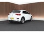 Volkswagen T-Roc 1.5 TSI 150pk DSG R-Line Sport Trekhaak Camera Stuur+Stoelverwarming Keyless Panoramadak Virtual Cockpit Navigatie