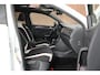 Volkswagen T-Roc 1.5 TSI 150pk DSG R-Line Sport Trekhaak Camera Stuur+Stoelverwarming Keyless Panoramadak Virtual Cockpit Navigatie