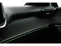 Peugeot e-208 EV GT Pack 136pk 50 kWh SOH 91% Panoramadak Camera Stoelverwarming Navigatie