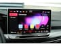 Volkswagen Golf GTI 2.0 TSI 265pk DSG | DCC Onderstel | Panoramadak | Camera | 19" Estoril Velgen