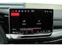 Volkswagen Golf GTI 2.0 TSI 265pk DSG | DCC Onderstel | Panoramadak | Camera | 19" Estoril Velgen