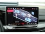 Volkswagen Golf GTI 2.0 TSI 265pk DSG | DCC Onderstel | Panoramadak | Camera | 19" Estoril Velgen