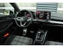 Volkswagen Golf GTI 2.0 TSI 265pk DSG | DCC Onderstel | Panoramadak | Camera | 19" Estoril Velgen