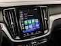 Volvo V60 2.0 T8 Twin Engine AWD Polestar Engineered 405Pk (PANORAMADAK, APPLE CARPLAY, MEMORY SEATS, LEDER, HARMAN/KARDON, TREKHAAK, CAMERA, ADAPTIVE CRUISE, GETINT GLAS, NIEUWSTAAT)