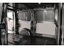 Volkswagen Transporter T7 2.0 TDI 150pk Automaat L1 Bulli | Achterdeuren met ruit | BPM-vrij | ACC | 360gr camera’s | Navi | IQ-light LED koplampen | Betimmering | Trekhaak |