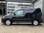 Volkswagen Caddy 1.6 TDI Airco Cruise controle Trekhaak 1400kg trekgewicht Parkeersensoren achter Schuifdeur Telefoon verbinding Stuurwielbediening Navigatiesysteem Euro 5 Bpm vrij voor particulier gebruik!!