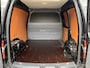Volkswagen Caddy 1.6 TDI Airco Cruise controle Trekhaak 1400kg trekgewicht Parkeersensoren achter Schuifdeur Telefoon verbinding Stuurwielbediening Navigatiesysteem Euro 5 Bpm vrij voor particulier gebruik!!
