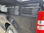Volkswagen Caddy 1.6 TDI Airco Cruise controle Trekhaak 1400kg trekgewicht Parkeersensoren achter Schuifdeur Telefoon verbinding Stuurwielbediening Navigatiesysteem Euro 5 Bpm vrij voor particulier gebruik!!