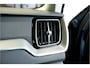 Volvo XC60 2.0 T6 AWD 293kW/399pk Aut8 Plug-in hybrid Plus Dark HARMAN/KARDON + PANORAMADAK + EL.TREKHAAK + 360 CAMERA + BLIS + LANE ASSIST + STOEL-&STUURVERWARMING + ADAPT.CRUISE + PILOT ASSIST + MATRIX LED + KEYLESS + PARKSENSOREN V&A + 20" LM-VELGEN!!