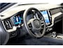 Volvo XC60 2.0 T6 AWD 293kW/399pk Aut8 Plug-in hybrid Plus Dark HARMAN/KARDON + PANORAMADAK + EL.TREKHAAK + 360 CAMERA + BLIS + LANE ASSIST + STOEL-&STUURVERWARMING + ADAPT.CRUISE + PILOT ASSIST + MATRIX LED + KEYLESS + PARKSENSOREN V&A + 20" LM-VELGEN!!