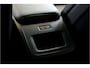 Volvo XC60 2.0 T6 AWD 293kW/399pk Aut8 Plug-in hybrid Plus Dark HARMAN/KARDON + PANORAMADAK + EL.TREKHAAK + 360 CAMERA + BLIS + LANE ASSIST + STOEL-&STUURVERWARMING + ADAPT.CRUISE + PILOT ASSIST + MATRIX LED + KEYLESS + PARKSENSOREN V&A + 20" LM-VELGEN!!