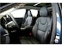 Volvo XC60 2.0 T6 AWD 293kW/399pk Aut8 Plug-in hybrid Plus Dark HARMAN/KARDON + PANORAMADAK + EL.TREKHAAK + 360 CAMERA + BLIS + LANE ASSIST + STOEL-&STUURVERWARMING + ADAPT.CRUISE + PILOT ASSIST + MATRIX LED + KEYLESS + PARKSENSOREN V&A + 20" LM-VELGEN!!
