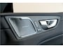 Volvo XC60 2.0 T6 AWD 293kW/399pk Aut8 Plug-in hybrid Plus Dark HARMAN/KARDON + PANORAMADAK + EL.TREKHAAK + 360 CAMERA + BLIS + LANE ASSIST + STOEL-&STUURVERWARMING + ADAPT.CRUISE + PILOT ASSIST + MATRIX LED + KEYLESS + PARKSENSOREN V&A + 20" LM-VELGEN!!