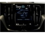 Volvo XC60 2.0 T6 AWD 293kW/399pk Aut8 Plug-in hybrid Plus Dark HARMAN/KARDON + PANORAMADAK + EL.TREKHAAK + 360 CAMERA + BLIS + LANE ASSIST + STOEL-&STUURVERWARMING + ADAPT.CRUISE + PILOT ASSIST + MATRIX LED + KEYLESS + PARKSENSOREN V&A + 20" LM-VELGEN!!