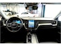 Volvo XC60 2.0 T6 AWD 293kW/399pk Aut8 Plug-in hybrid Plus Dark HARMAN/KARDON + PANORAMADAK + EL.TREKHAAK + 360 CAMERA + BLIS + LANE ASSIST + STOEL-&STUURVERWARMING + ADAPT.CRUISE + PILOT ASSIST + MATRIX LED + KEYLESS + PARKSENSOREN V&A + 20" LM-VELGEN!!