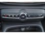 Volvo XC40 B3 Plus Dark - IntelliSafe Assist & Surround - 360º Camera - Harman Kardon audio - Verwarmde voorstoelen & stuur - Parkeersensoren voor & achter - Elektr. bedienb. voorstoelen met geheugen links -  Draadloze tel. lader - Standkachel - Extra getint glas - 18' LMV