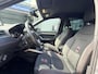 SEAT Arona 1.5 TSI EVO FR Business Intense Plus | Stoelverwarming | Led | Navi | Camera | 4-Cilinder
