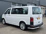 Volkswagen Transporter Kombi 2.0 TDI L1H1 BTW EN BPM VRIJ!! Airco Trekhaak 2500 kg trekgewicht Telefoonverbinding Groeps vervoer Taxi Combi Tourer Passenger