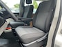Volkswagen Transporter Kombi 2.0 TDI L1H1 BTW EN BPM VRIJ!! Airco Trekhaak 2500 kg trekgewicht Telefoonverbinding Groeps vervoer Taxi Combi Tourer Passenger