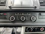 Volkswagen Transporter Kombi 2.0 TDI L1H1 BTW EN BPM VRIJ!! Airco Trekhaak 2500 kg trekgewicht Telefoonverbinding Groeps vervoer Taxi Combi Tourer Passenger