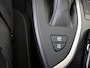 Lexus UX 250h Preference Line | Dealer Onderhouden | Trekhaak | Blind Spot Monitor | Parkeersensoren voor+achter | Climate Control | LED verlichting |