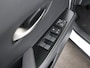 Lexus UX 250h Preference Line | Dealer Onderhouden | Trekhaak | Blind Spot Monitor | Parkeersensoren voor+achter | Climate Control | LED verlichting |