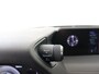 Lexus UX 250h Preference Line | Dealer Onderhouden | Trekhaak | Blind Spot Monitor | Parkeersensoren voor+achter | Climate Control | LED verlichting |
