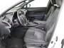 Lexus UX 250h Preference Line | Dealer Onderhouden | Trekhaak | Blind Spot Monitor | Parkeersensoren voor+achter | Climate Control | LED verlichting |