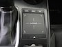 Lexus UX 250h Preference Line | Dealer Onderhouden | Trekhaak | Blind Spot Monitor | Parkeersensoren voor+achter | Climate Control | LED verlichting |