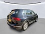 Volkswagen Tiguan 1.5 TSI Life Business / CRUISE/ DIGITAL DASH/ CLIMATE/ STOELVERWARM./ NAVI/ PARK. SENSOREN + CAMERA/ 17" LMV