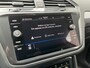 Volkswagen Tiguan 1.5 TSI Life Business / ADAPTIVE CRUISE/ APP-CONNECT/ PARK.SENSOREN V+A/ CAMERA/ STUUR+STOELVERWARMING/ MASSAGE/ ELEK.ACHTERKLEP/ KEYLESS/ DIGITAL DASH/ NAVI/ DAB/ CLIMA/ 17'' LMV