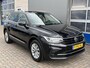 Volkswagen Tiguan 1.5 TSI Life Business / ADAPTIVE CRUISE/ APP-CONNECT/ PARK.SENSOREN V+A/ CAMERA/ STUUR+STOELVERWARMING/ MASSAGE/ ELEK.ACHTERKLEP/ KEYLESS/ DIGITAL DASH/ NAVI/ DAB/ CLIMA/ 17'' LMV