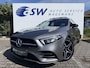 Mercedes-Benz A-klasse 180 Business Solution AMG | Pano | CarPlay | Ambient Light | Camera | 18 inch