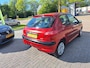 Peugeot 206 1.4 Gentry / AUTOMAAT / APK t/m mei 2027