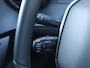 Peugeot e-2008 EV Active 50 kWh 1ste Eigenaar | Camera | Stoelverwarming | Apple Carplay & Android Auto
