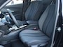 Peugeot e-2008 EV Allure Avantage 54 kWh 1ste Eigenaar | Navigatie | Parkeersensoren V+A | Climate Control | Apple Carplay & Android Auto | 17" LMV