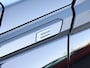 Peugeot e-2008 EV Allure Avantage 54 kWh 1ste Eigenaar | Navigatie | Parkeersensoren V+A | Climate Control | Apple Carplay & Android Auto | 17" LMV