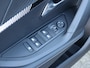 Peugeot e-2008 EV Allure Avantage 54 kWh 1ste Eigenaar | Navigatie | Parkeersensoren V+A | Climate Control | Apple Carplay & Android Auto | 17" LMV