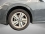 Volkswagen Golf 1.0 eTSI 110pk DSG Life · Camera · Apple/Android Car Play · ACC · Sfeerverlichting · Navigatie · Draadloze Telefoonlader · Garantie t/m 06-02-2028 of 100.000km