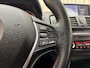 BMW 1-Serie 125i *Sportline* Leder / Schuif/Kanteldak / Navi Pro / Keyless / Stoelverwarming / M-sport uitlaat / 17"LMV