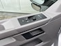 Volkswagen Transporter 2.0 TDI L1H1 4Motion 4x4 Airco Cruise controle Trekhaak 2500kg trekgewicht Telefoonverbinding Apple carplay Navigatiesysteem Parkeersensoren Achter Euro 6 1e eigenaar Dealer onderhouden